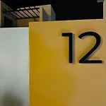 Cih Aparthotel
