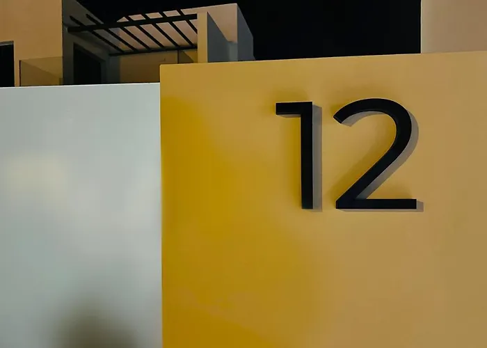 Cih מלון דירות